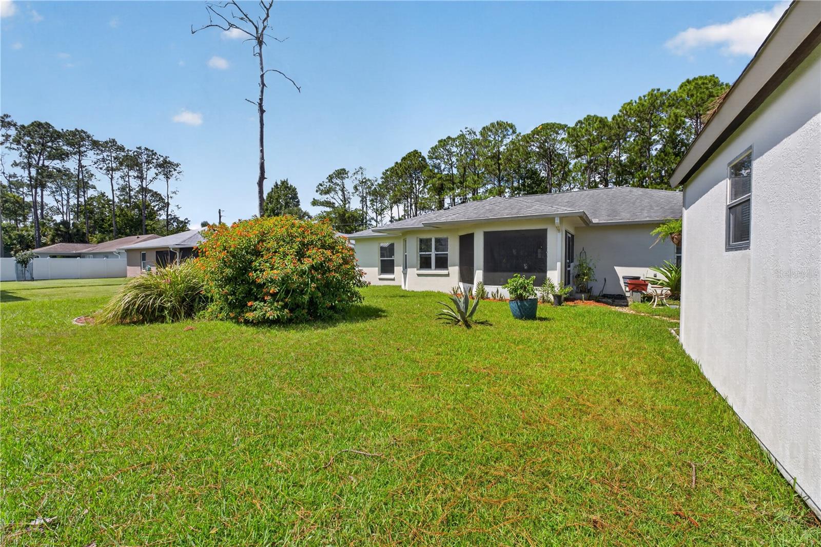 71 Richmond Dr Property Photo 22