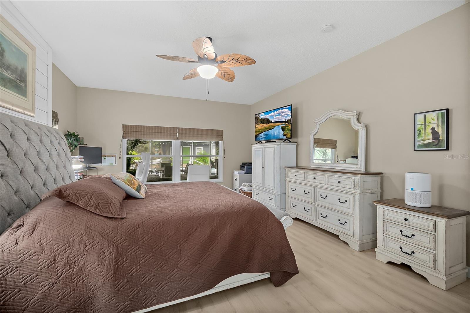 1 Pillory Ln Property Photo 19