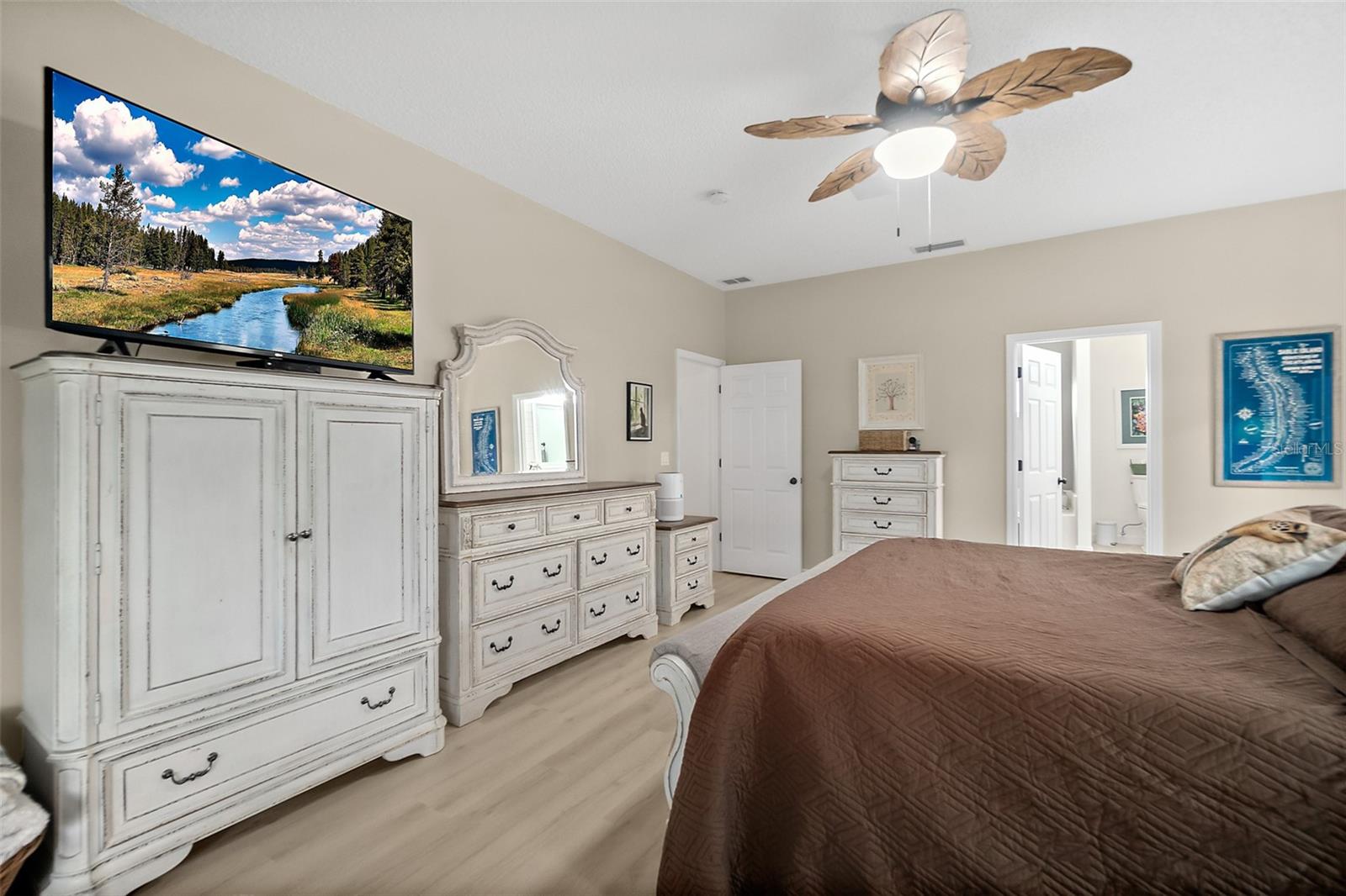 1 Pillory Ln Property Photo 21