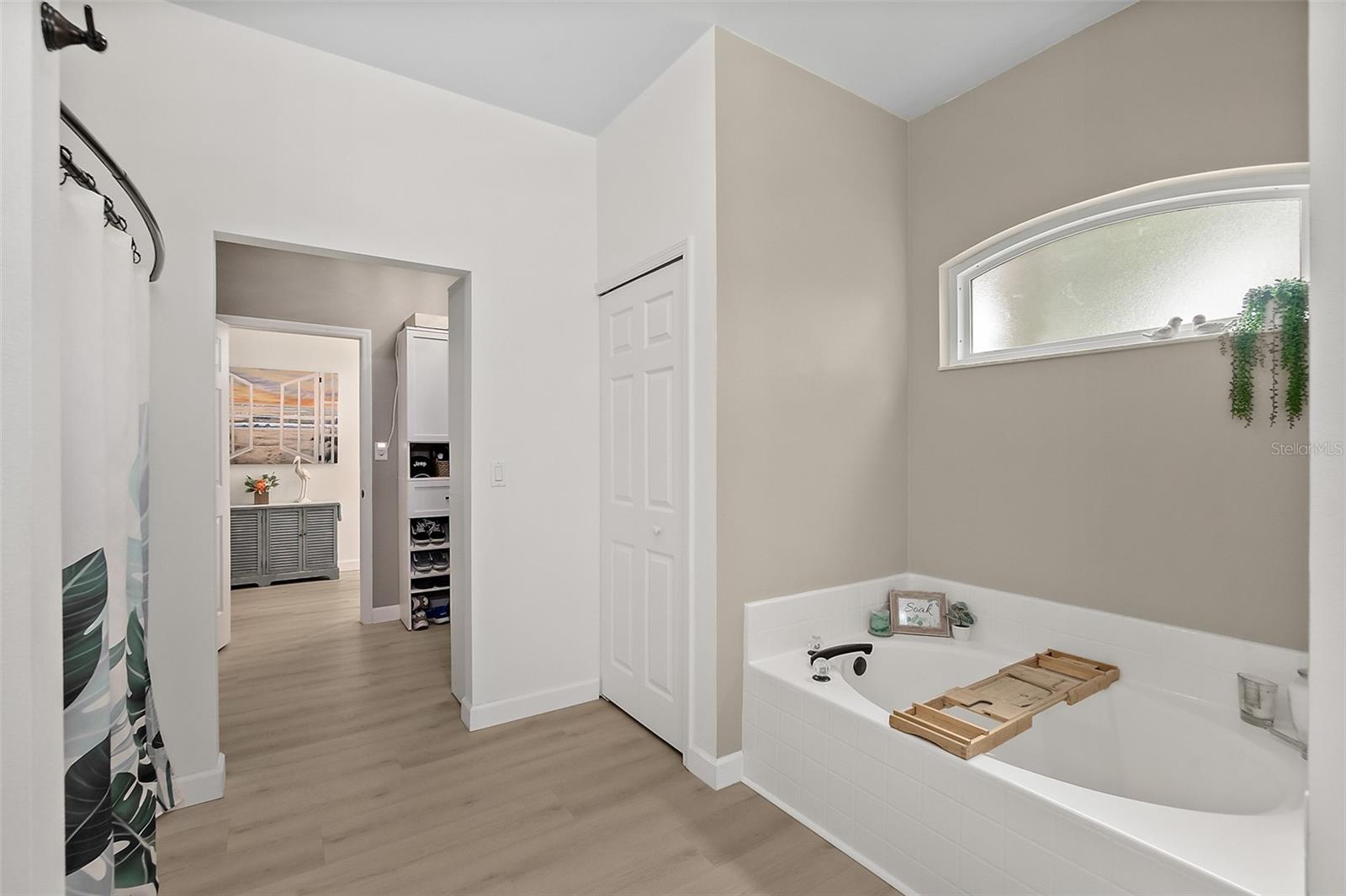 1 Pillory Ln Property Photo 25