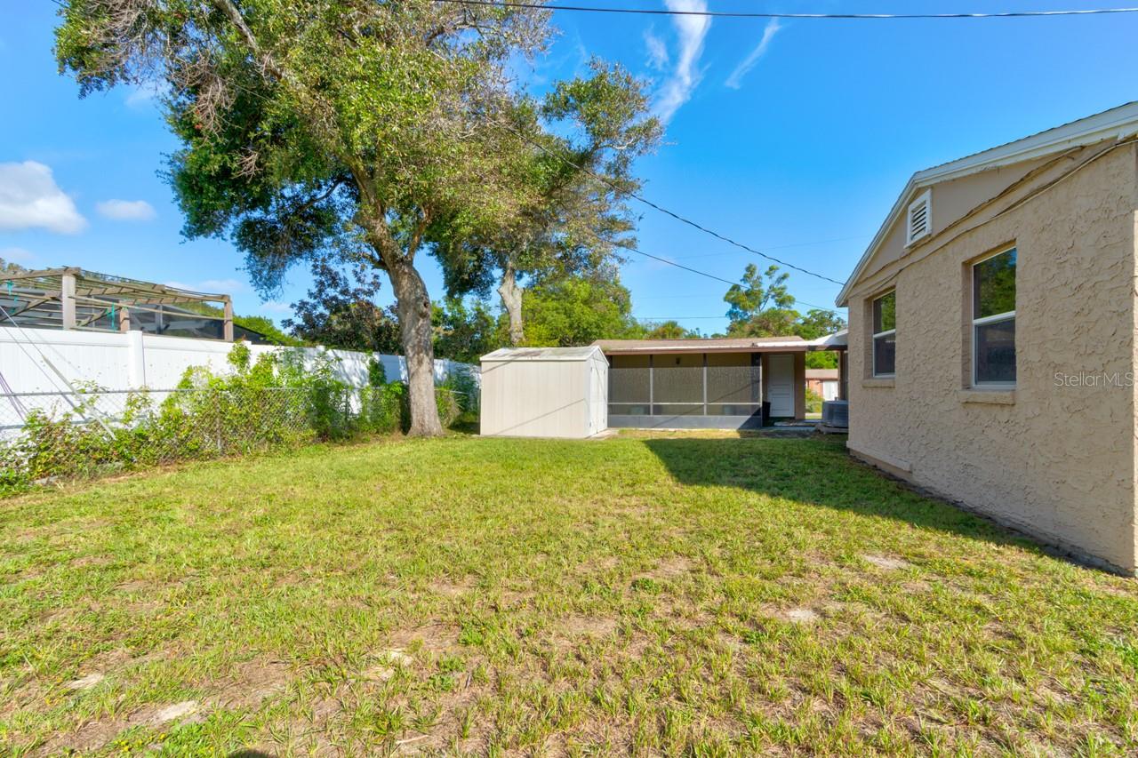 374 Pine Rd Property Photo 16