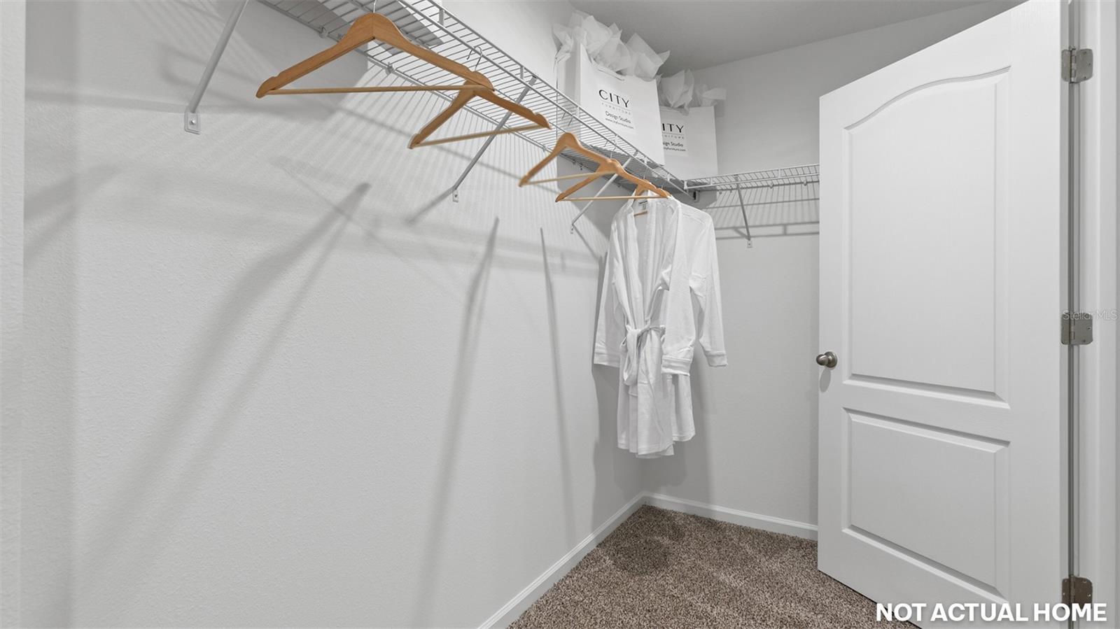 109 Mary Alice Dr Property Photo 16