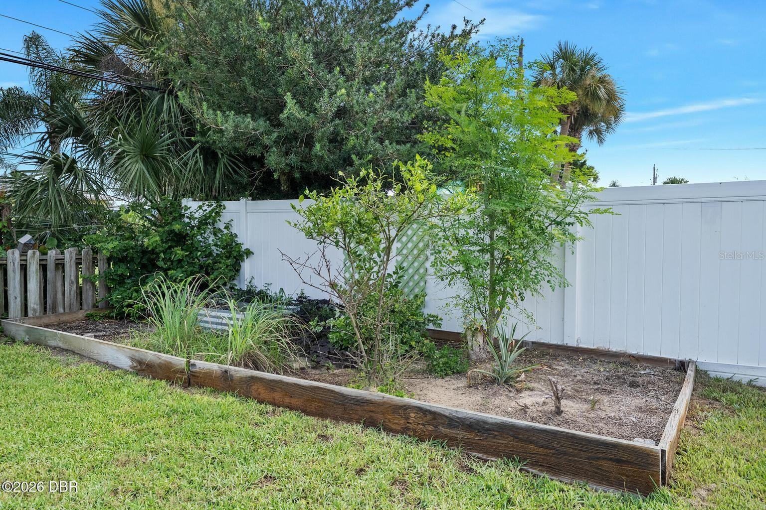 45 Loyola Dr Property Photo 40
