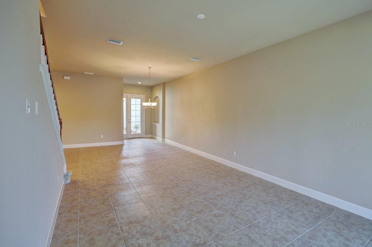 785 Aldenham Ln Property Photo 20