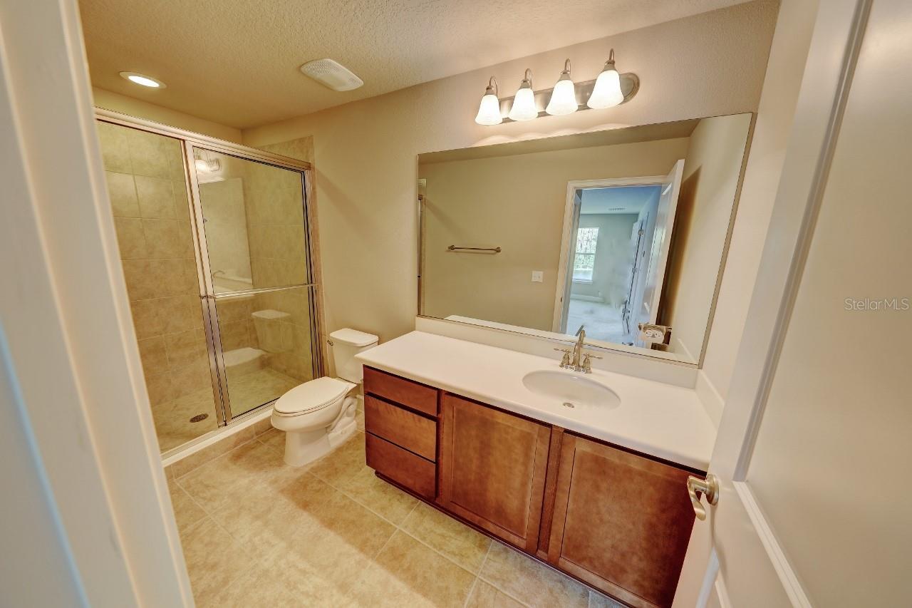 785 Aldenham Ln Property Photo 37