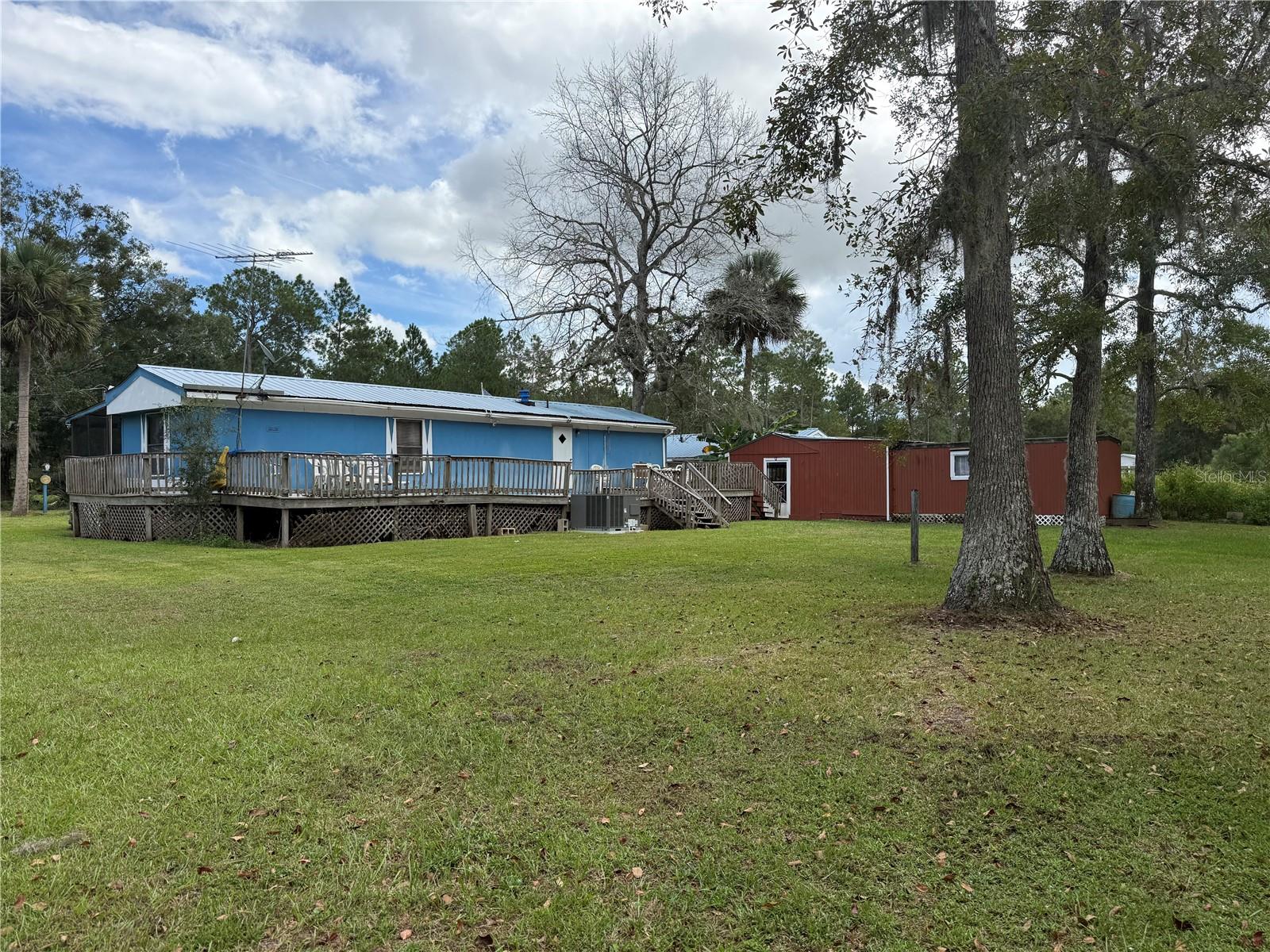 1844 Papaya St Property Photo 7