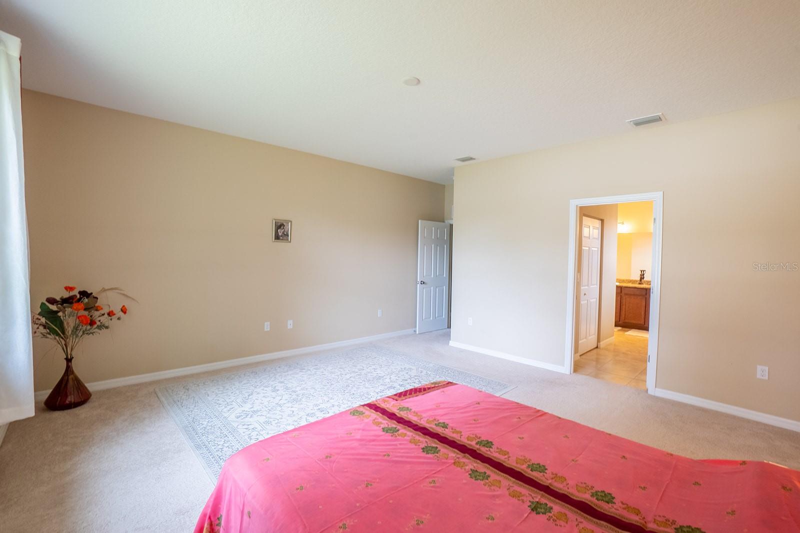 33 Ranshire Ln Property Photo 10