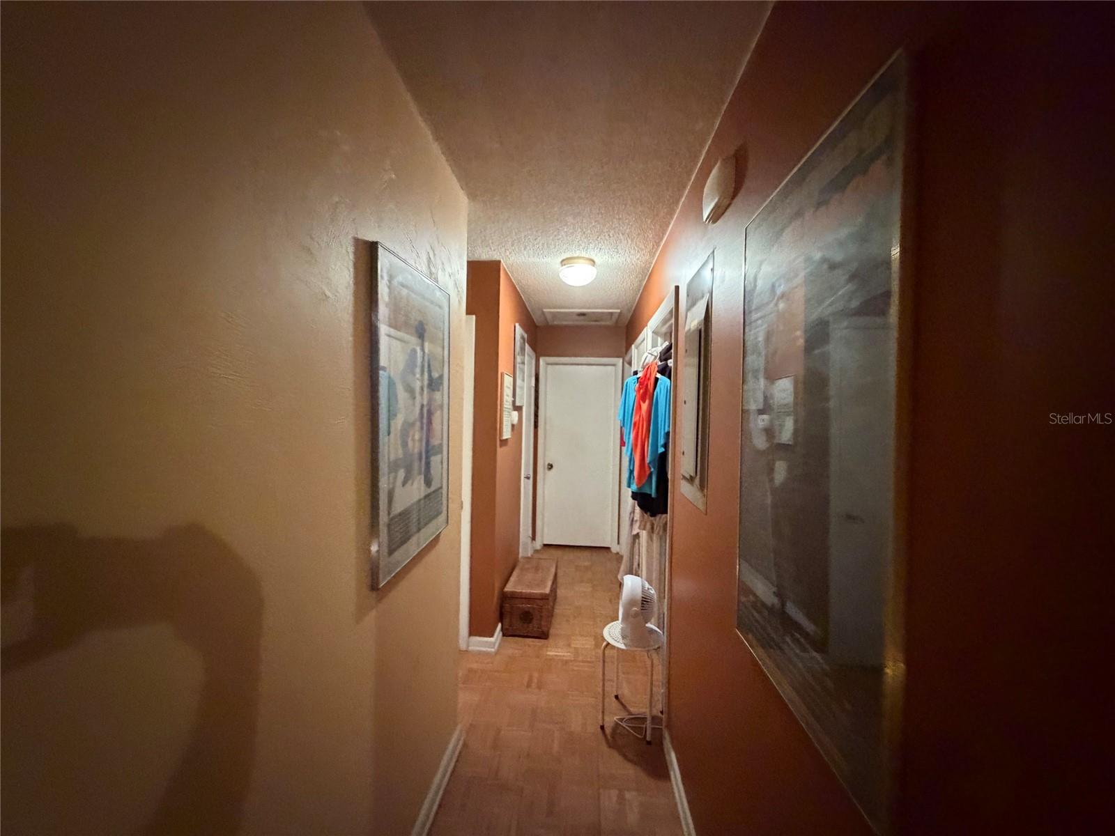 2475 Seaway St Property Photo 10