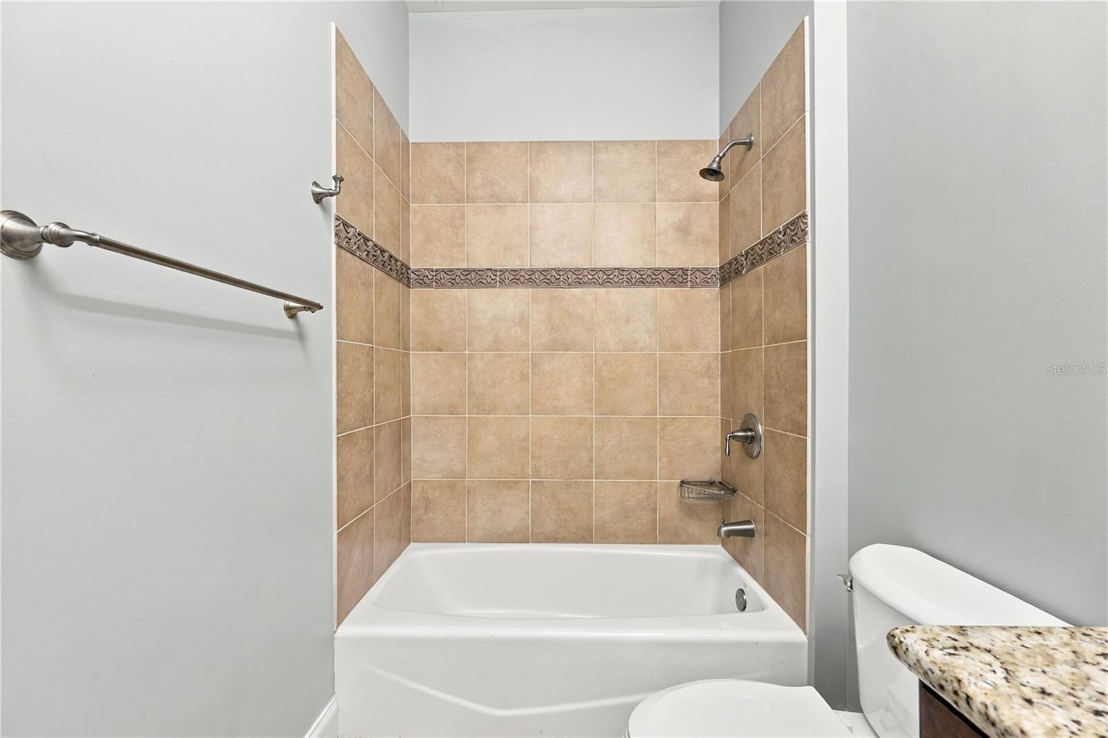 200 Ocean Crest Dr #542 Property Photo 30