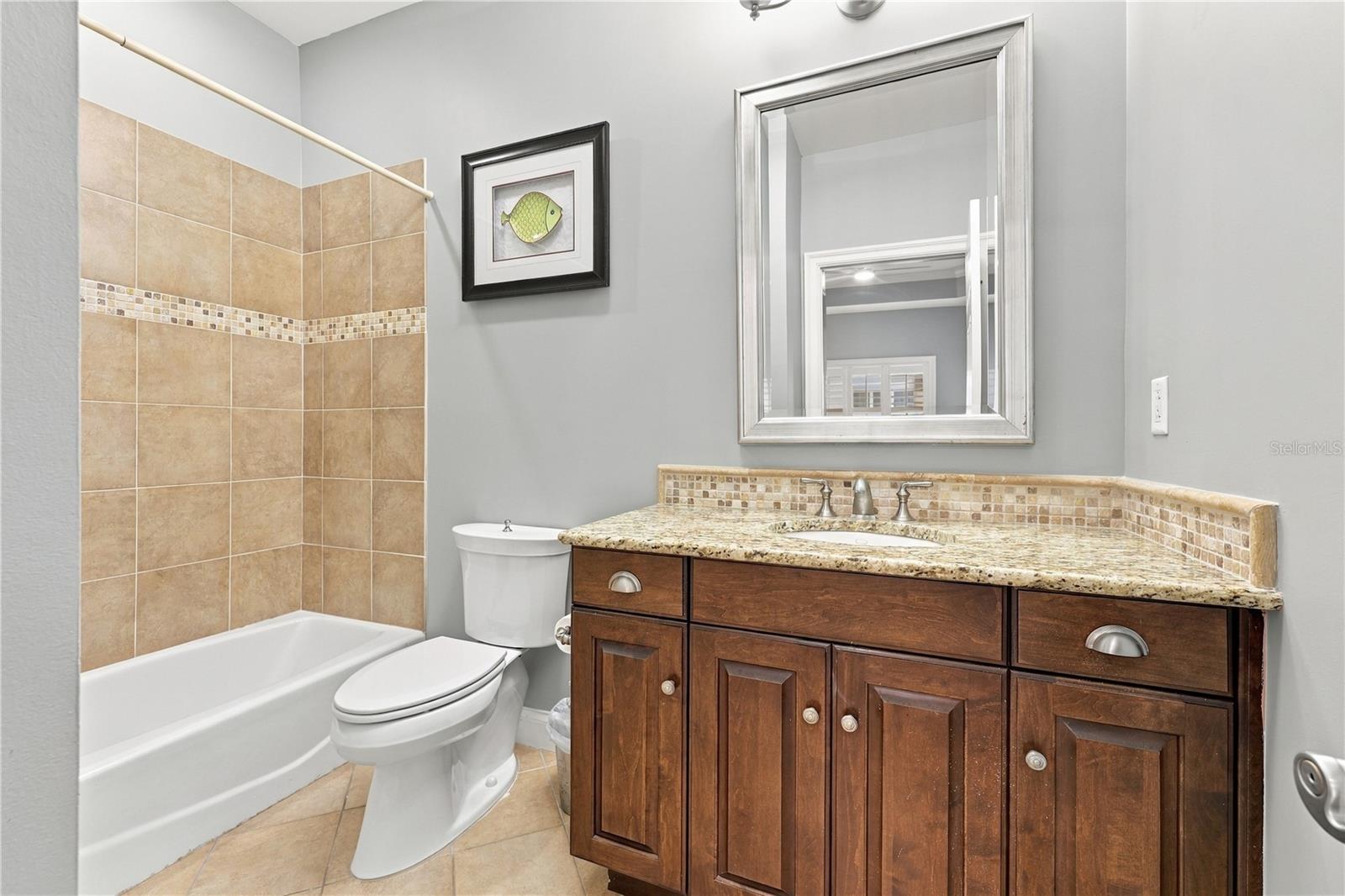 200 Ocean Crest Dr #542 Property Photo 33