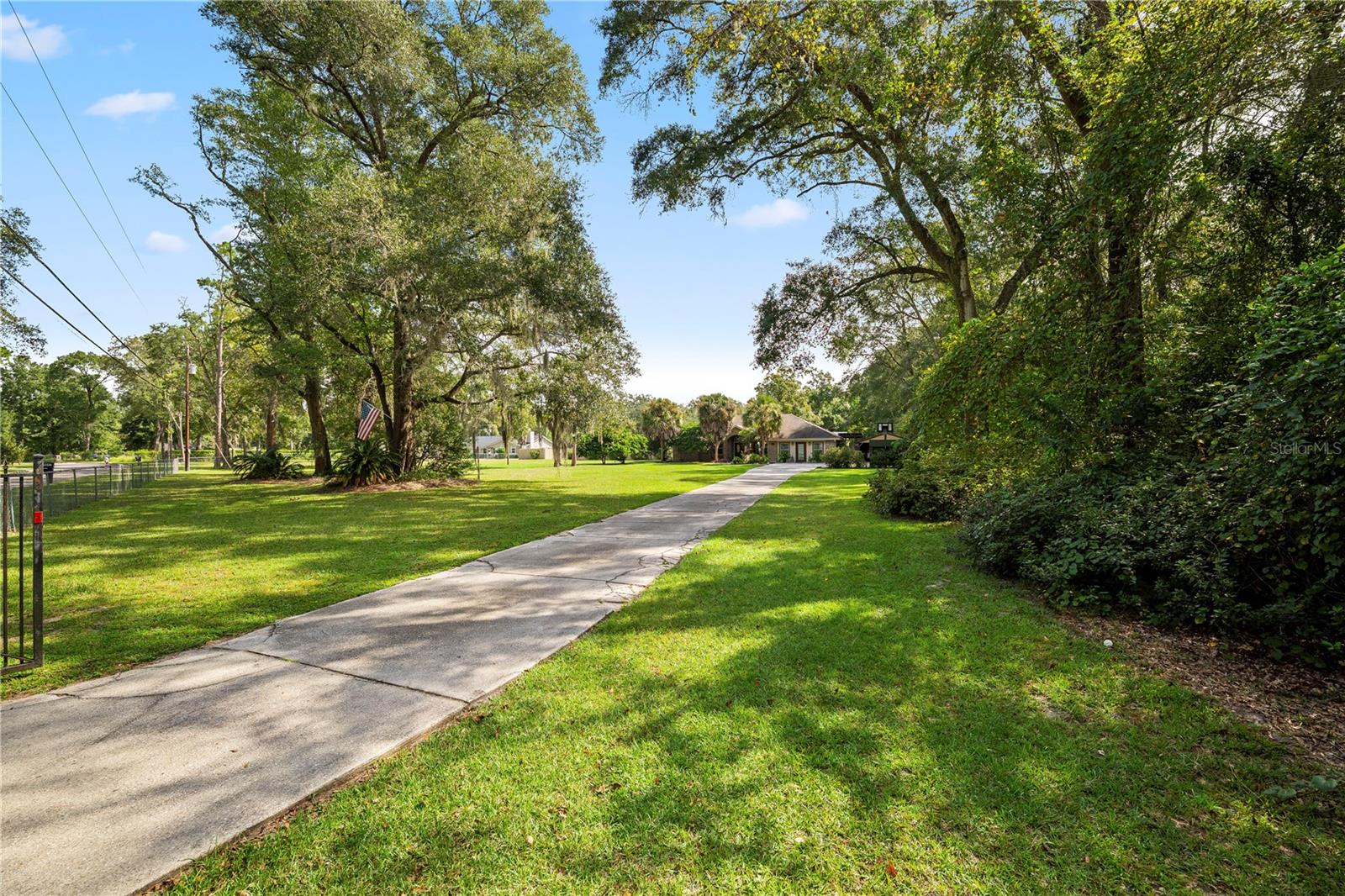 1050 Arthur Moore Dr Property Photo 14