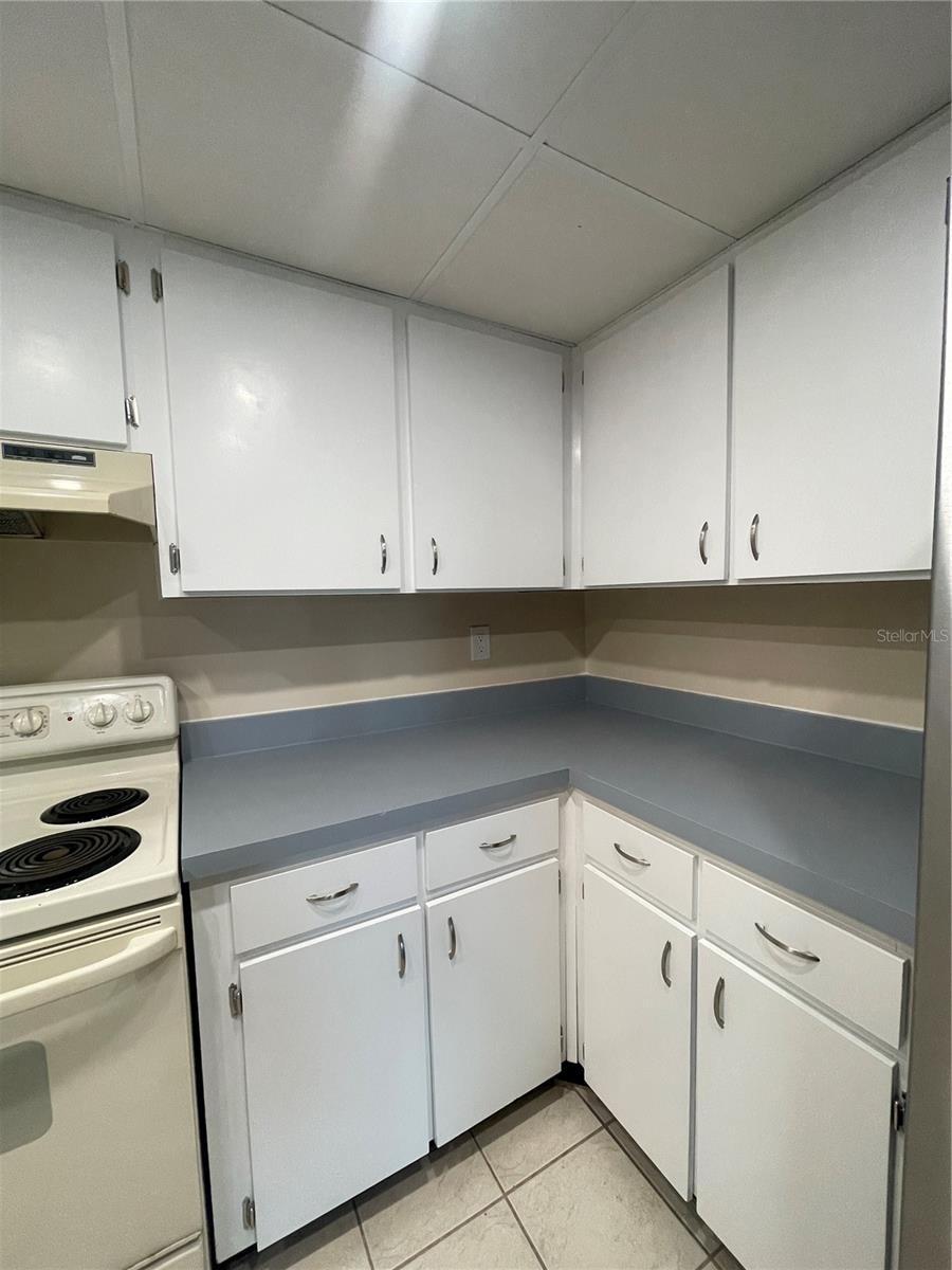 7 Castania Ct Property Photo 4