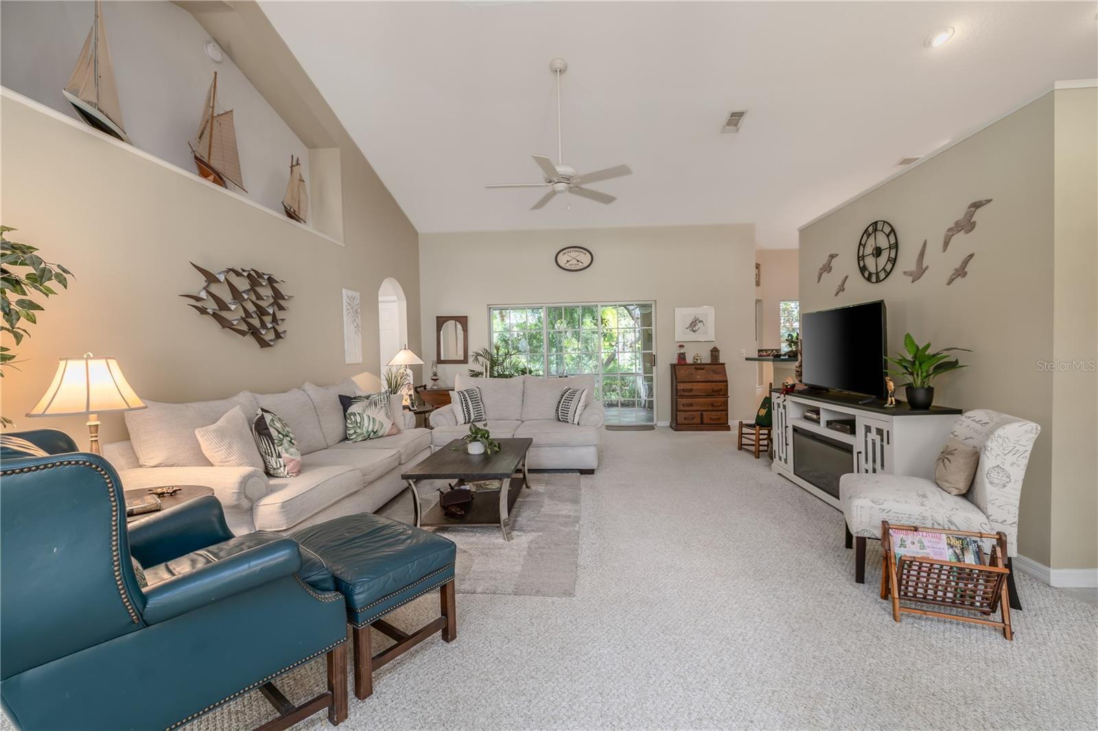 3626 Mallow Dr Property Photo 5