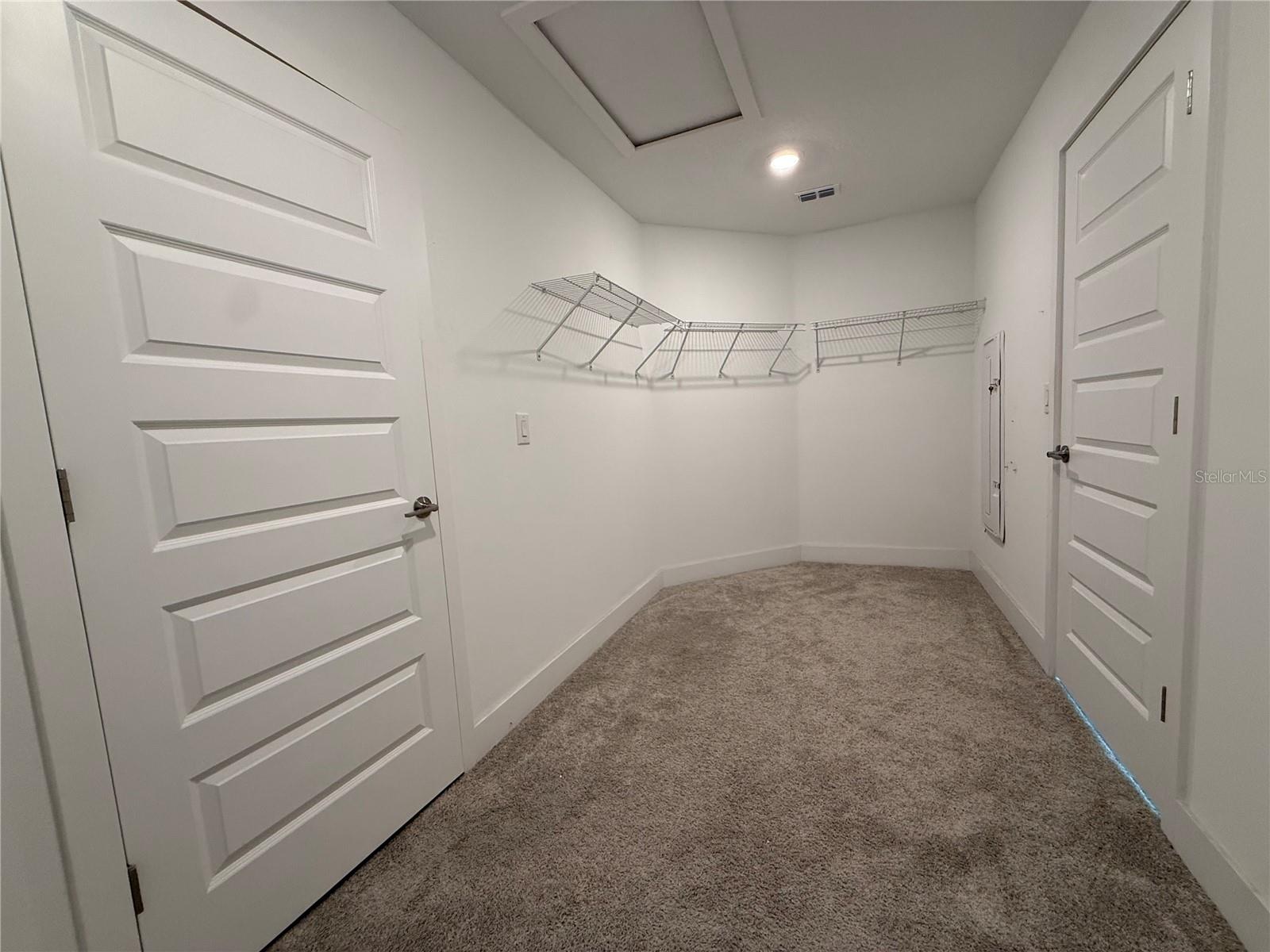 8734 Winning Fields Rd Property Photo 12