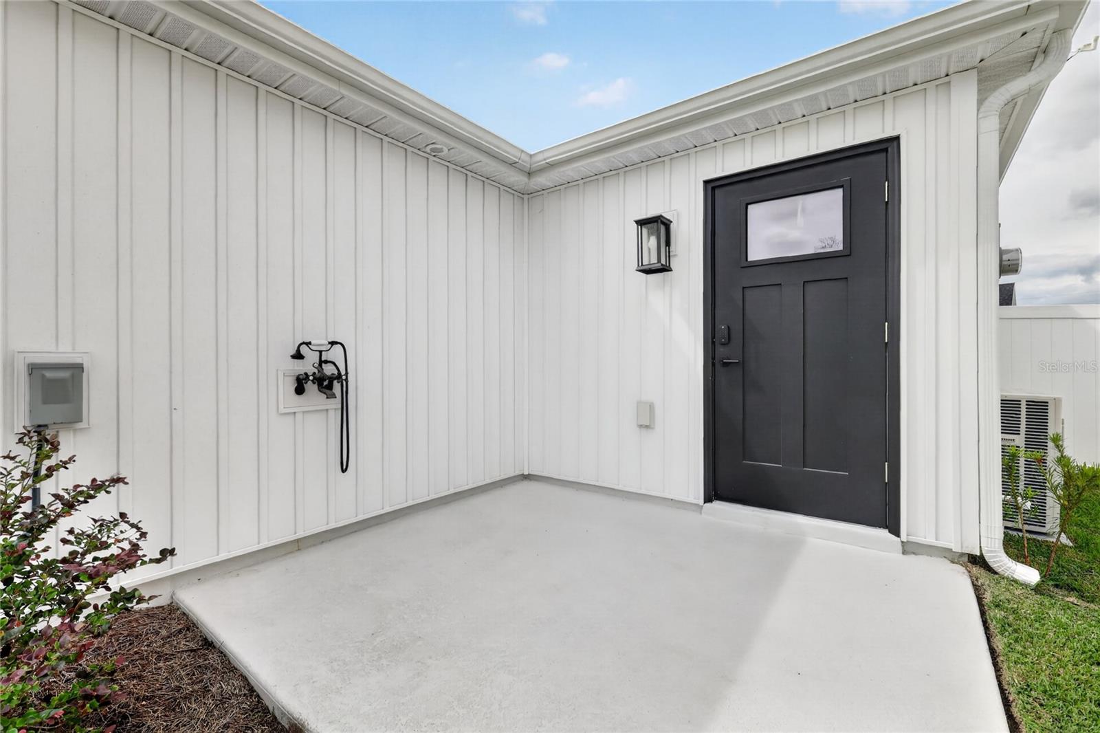 7262 Middleton Dr Property Photo 36