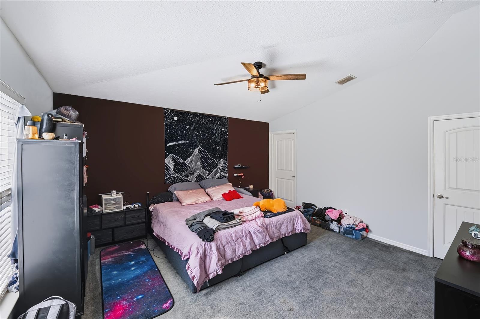 18 Post Oak Ln Property Photo 12