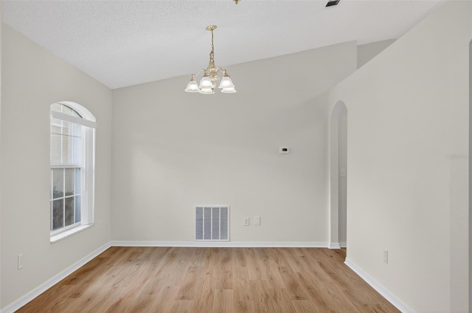 26 Felshire Ln Property Photo 10
