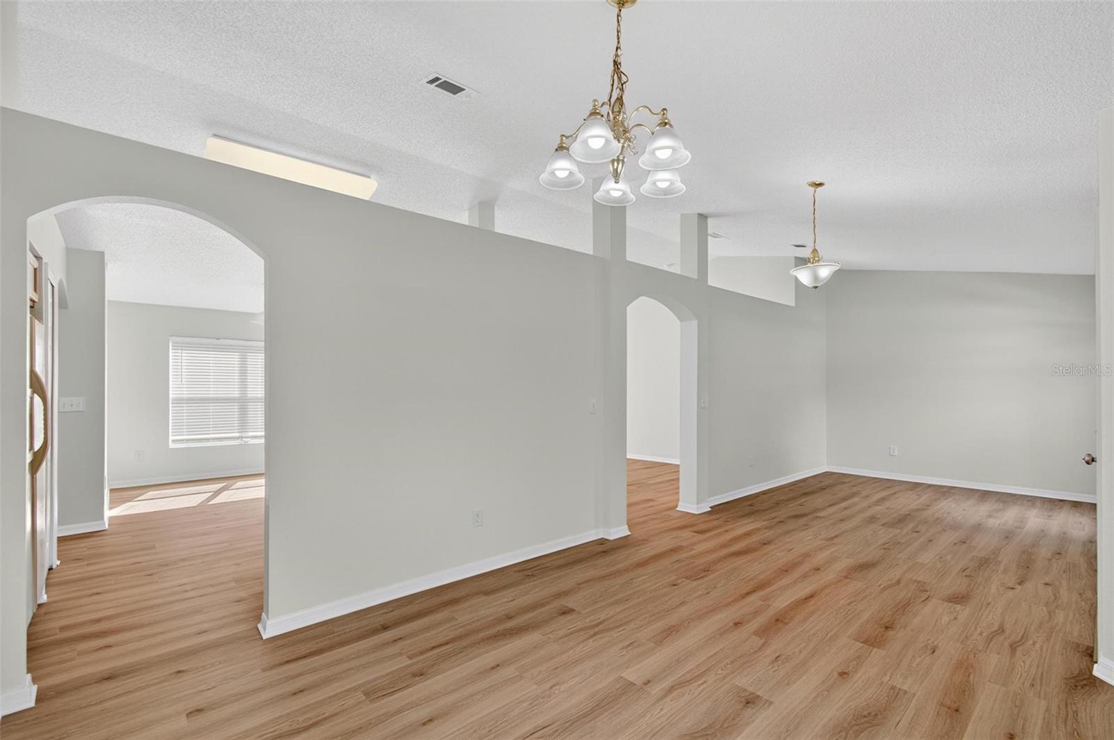 26 Felshire Ln Property Photo 12