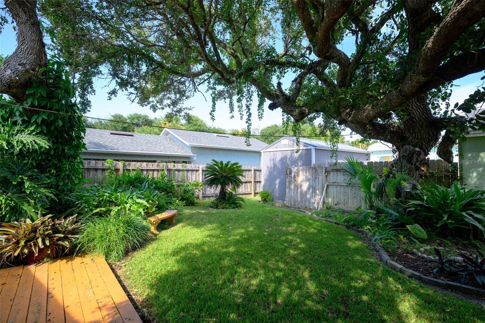1523 S Daytona Ave Property Photo 34