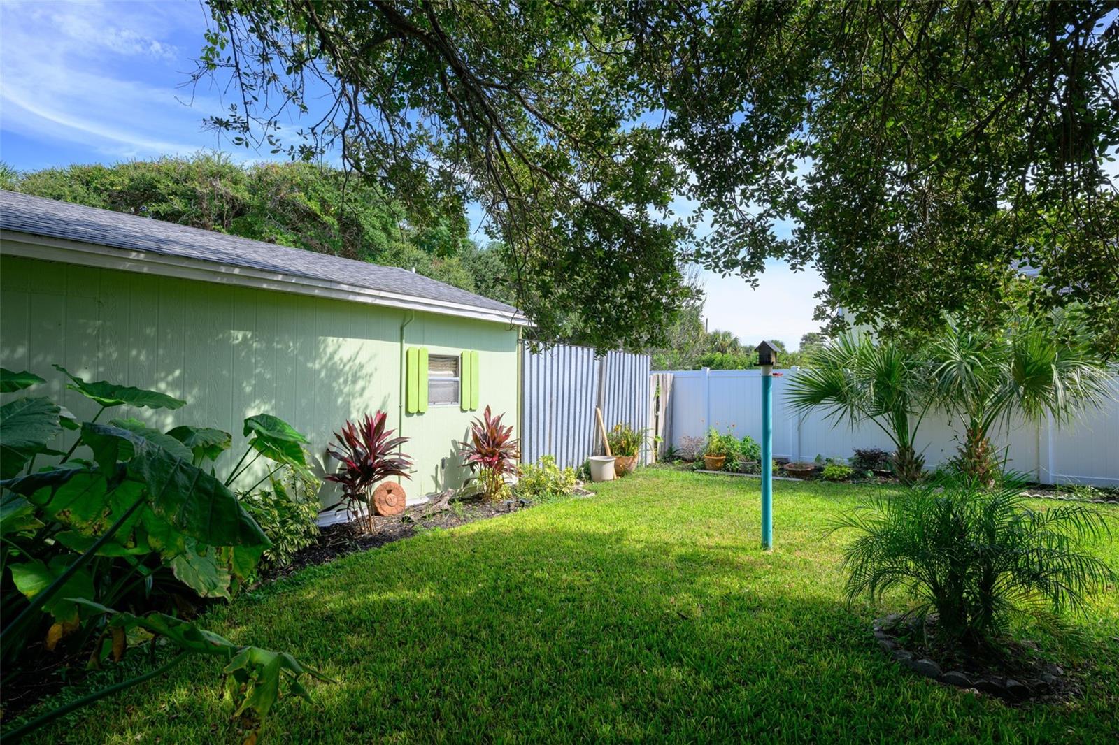 1523 S Daytona Ave Property Photo 36