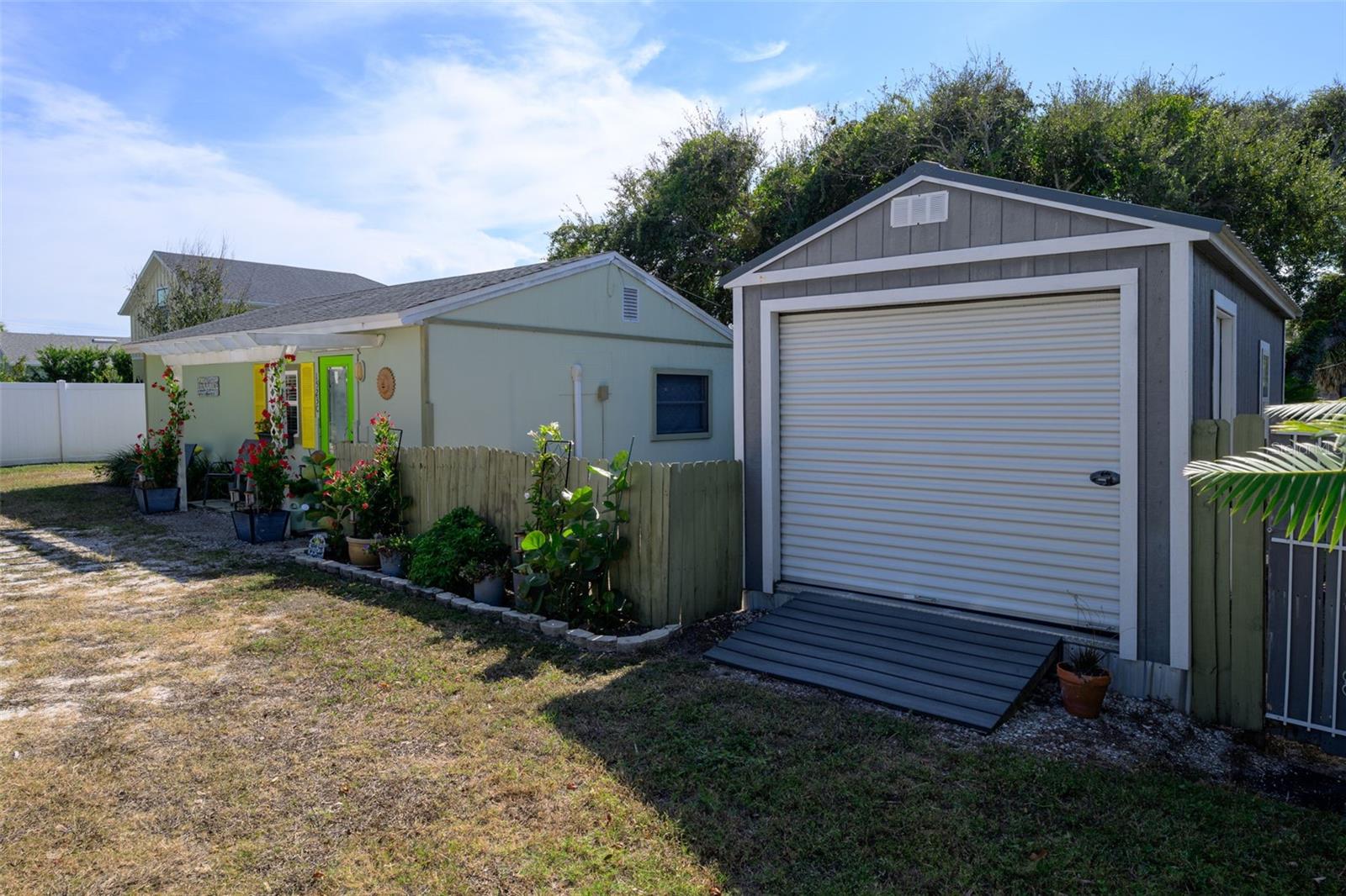 1523 S Daytona Ave Property Photo 51
