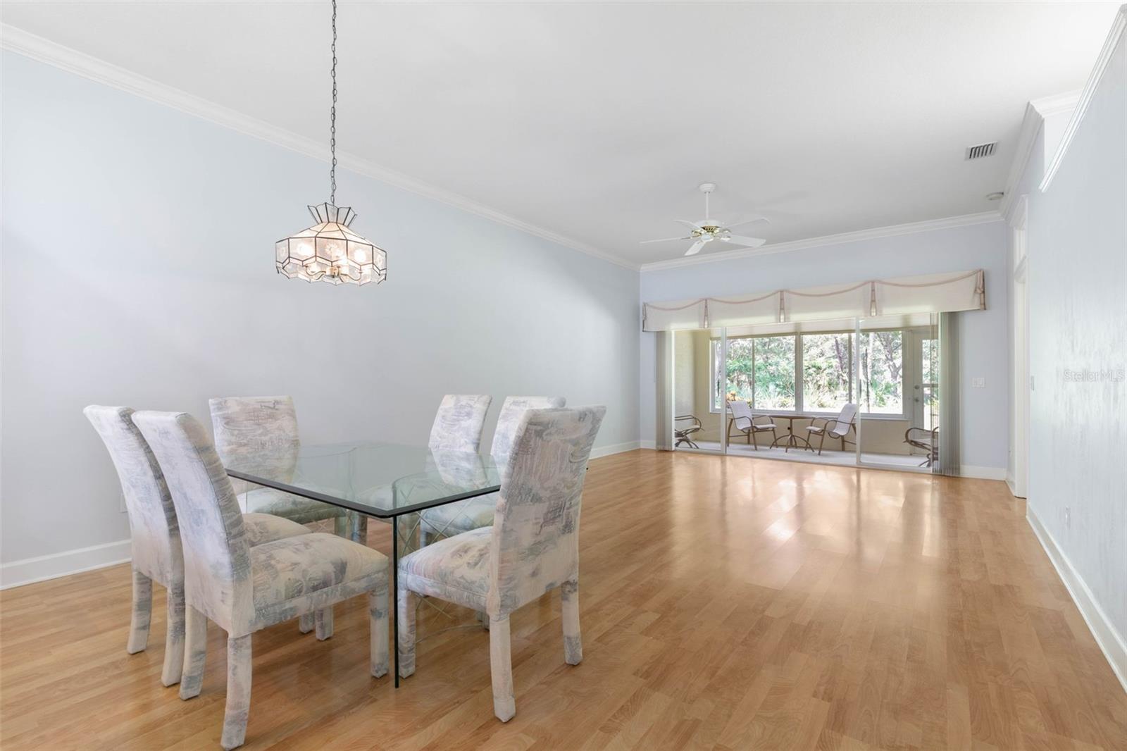 1128 Glengad Run Property Photo 6