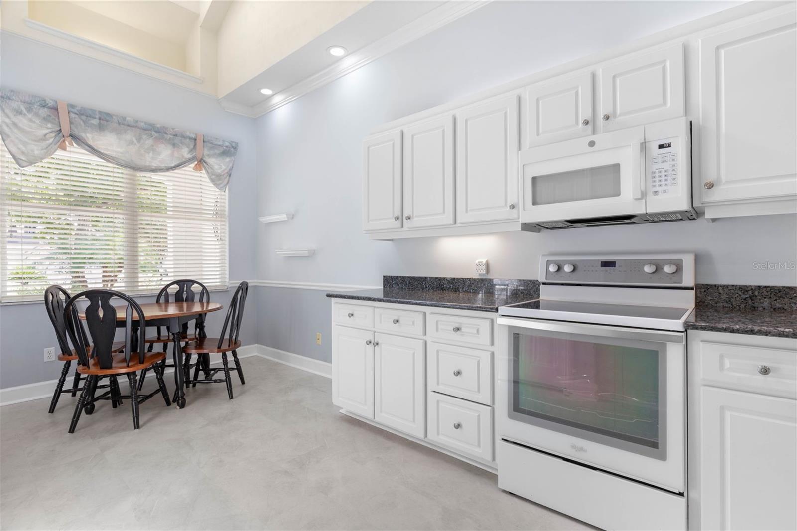 1128 Glengad Run Property Photo 14