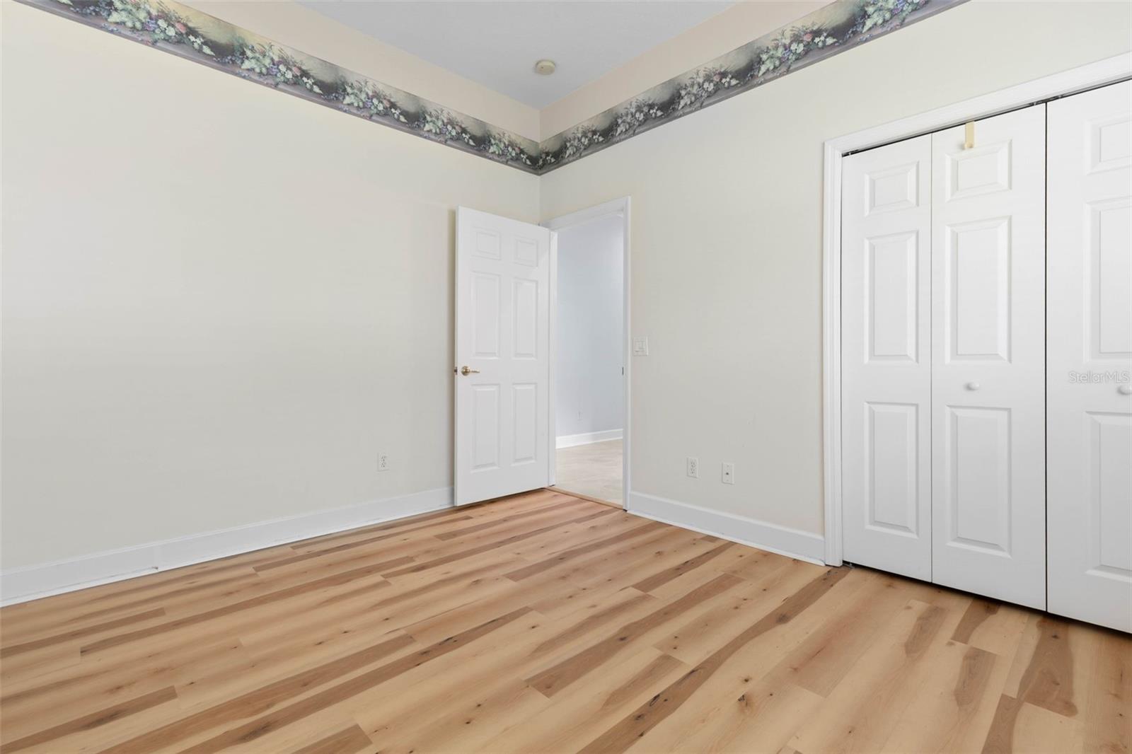 1128 Glengad Run Property Photo 34
