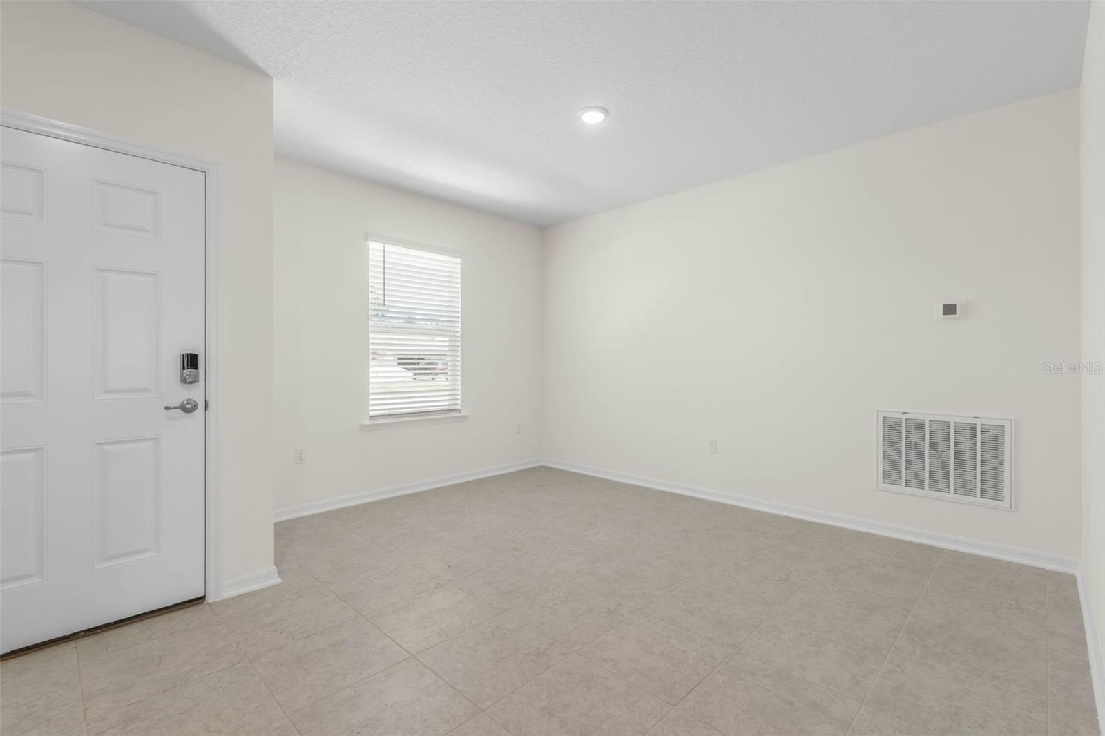 73 Forest Hill Dr Property Photo 6