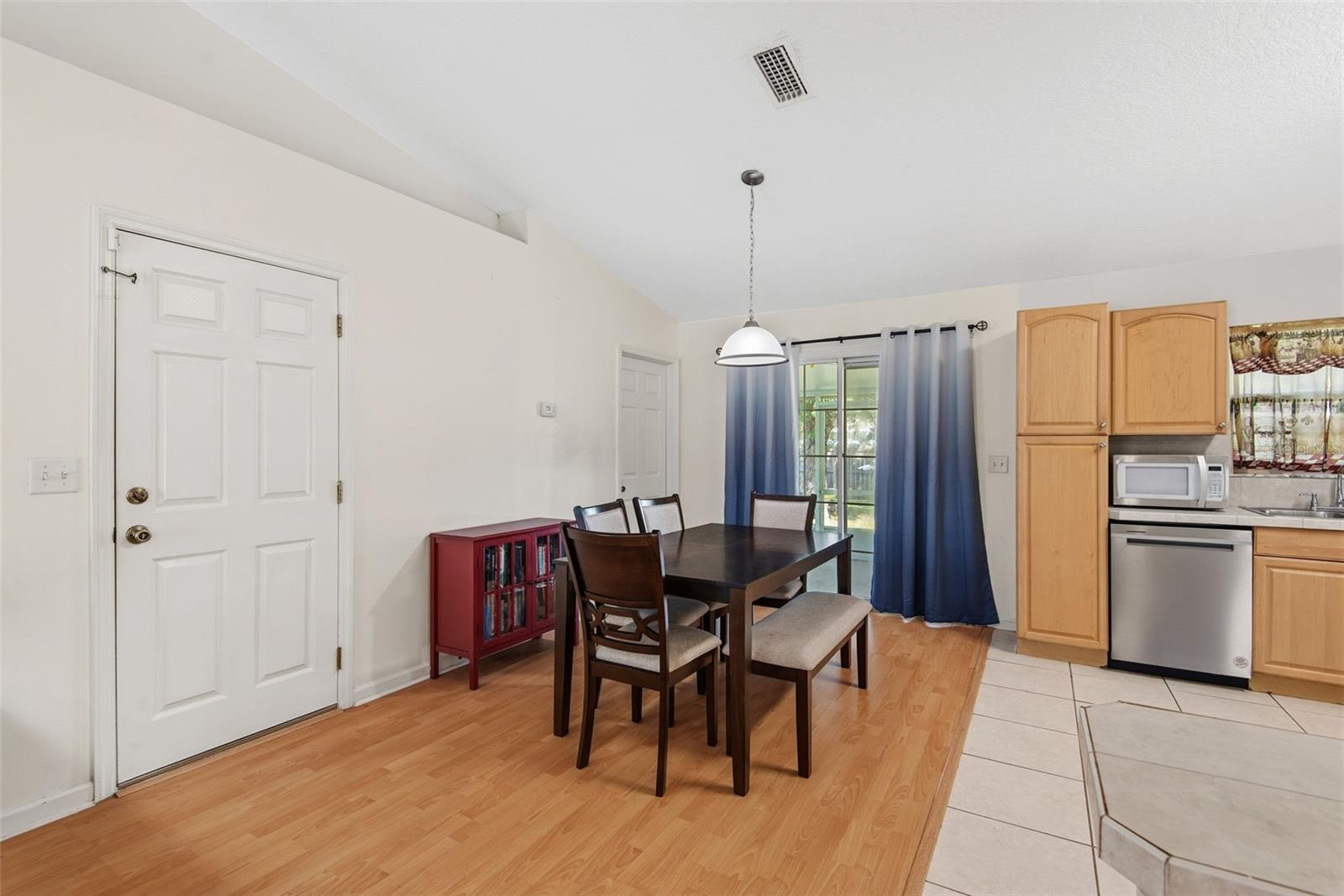 18 Slipper Flower Path E Property Photo 11