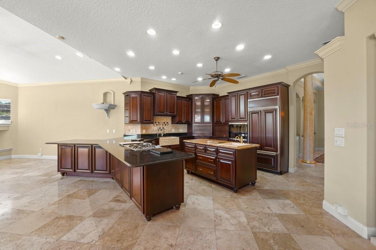 56 Oak View Cir W Property Photo 7