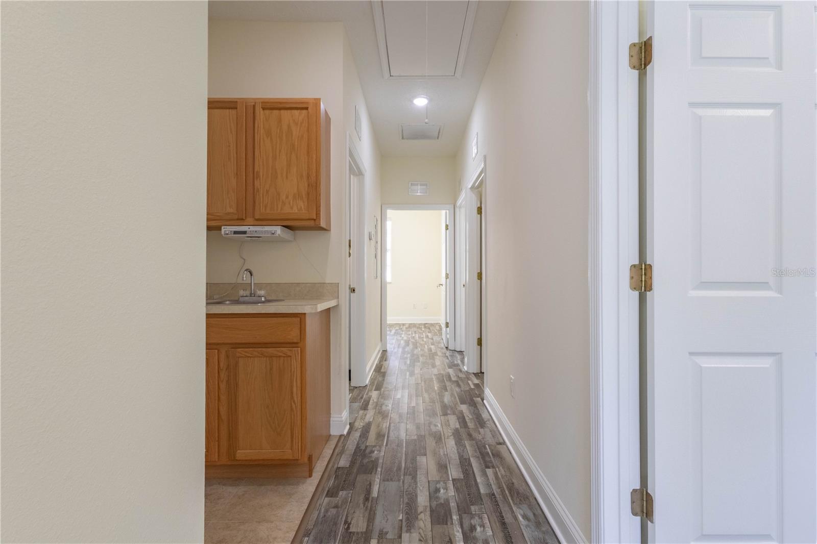 389 Palm Coast Pkwy Sw #2 Property Photo 7