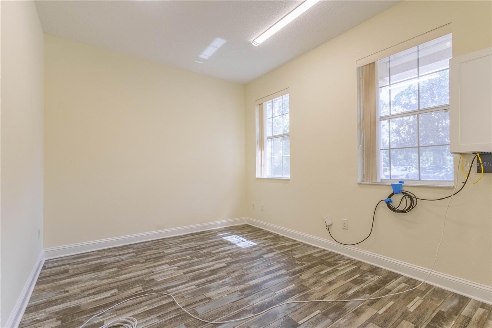 389 Palm Coast Pkwy Sw #2 Property Photo 8