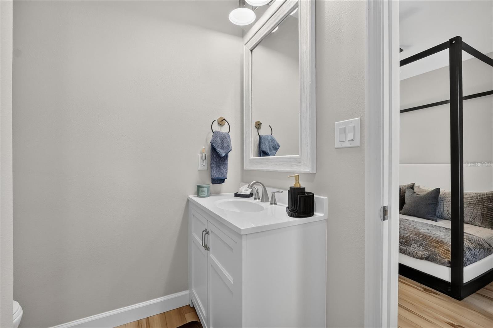 103 Park Cir Property Photo 25