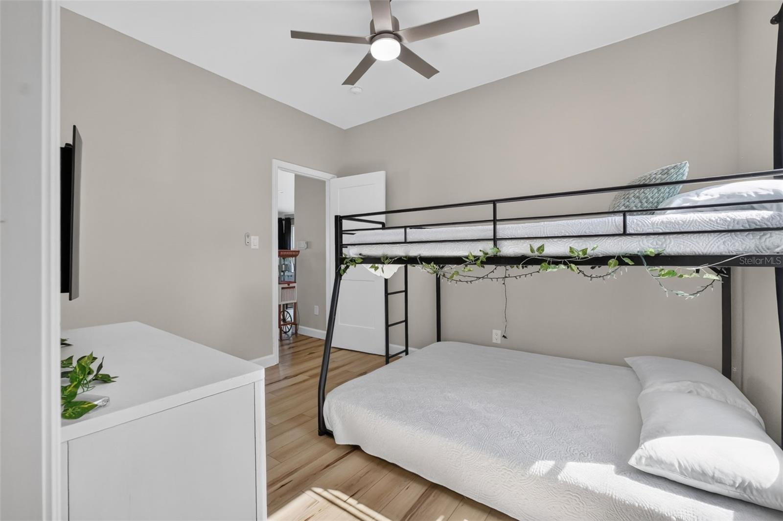 103 Park Cir Property Photo 28