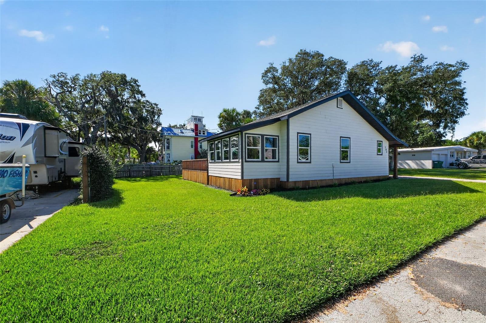 103 Park Cir Property Photo 42