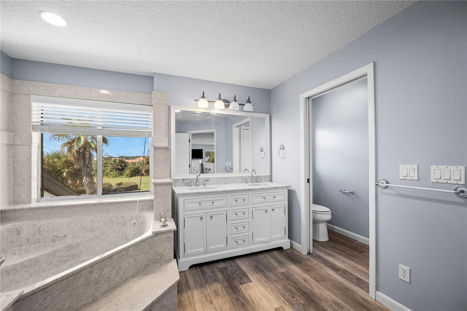 7094 N Ocean Shore Blvd Property Photo 41