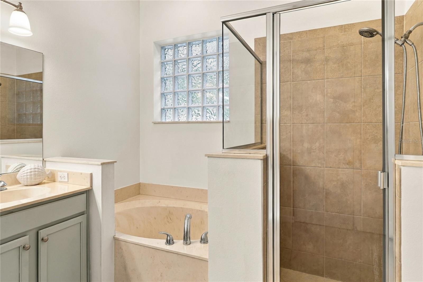 1 Sailfish Dr Property Photo 28