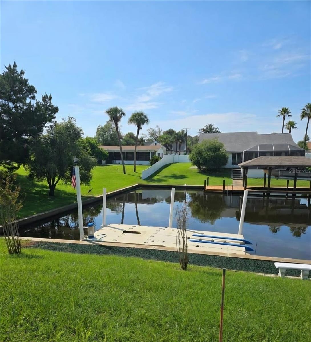 85 S Cimmaron Dr Property Photo 2
