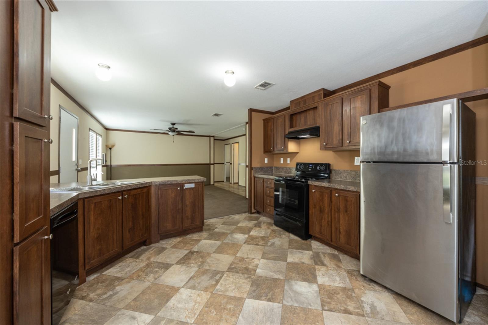 5607 Cherry Ln Property Photo 9