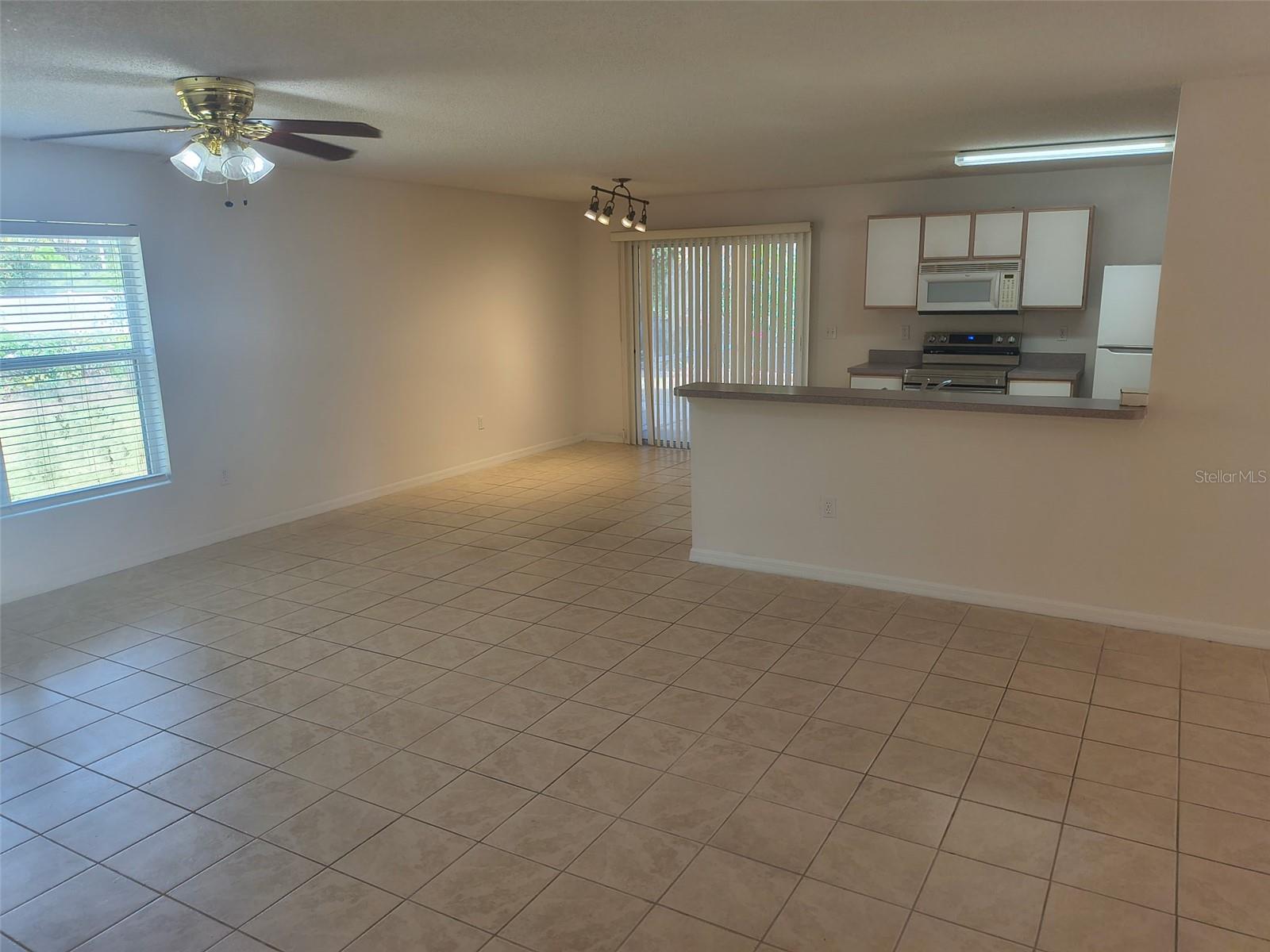 5 Post Oak Ln Property Photo 3