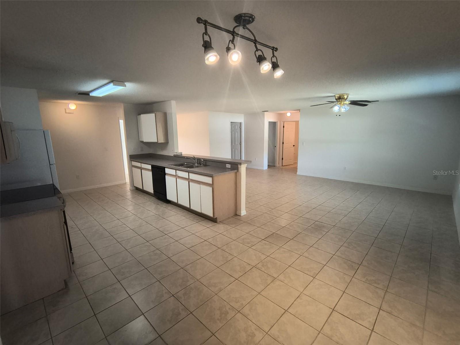 5 Post Oak Ln Property Photo 4