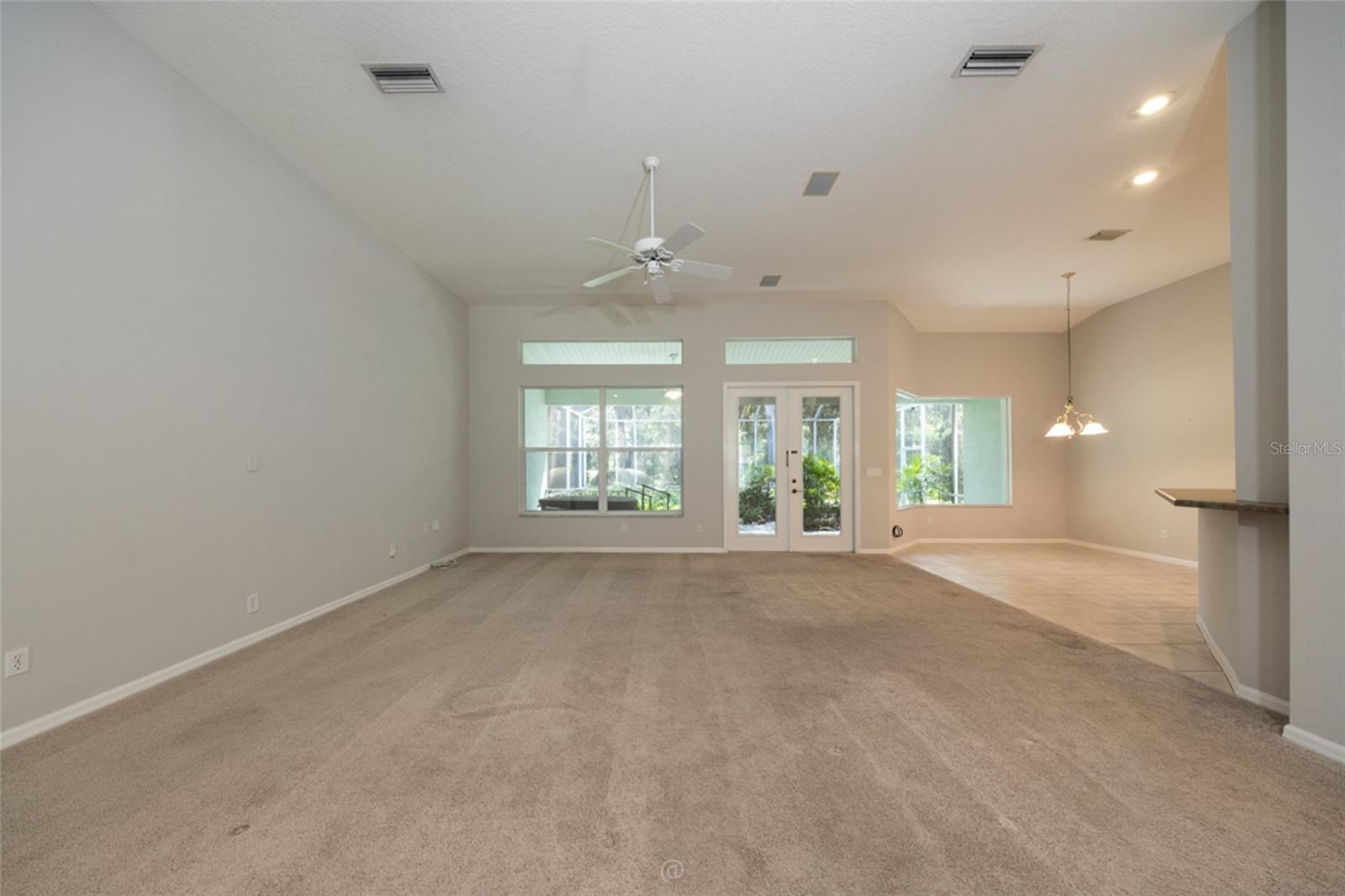 3755 Carrick Dr Property Photo 5