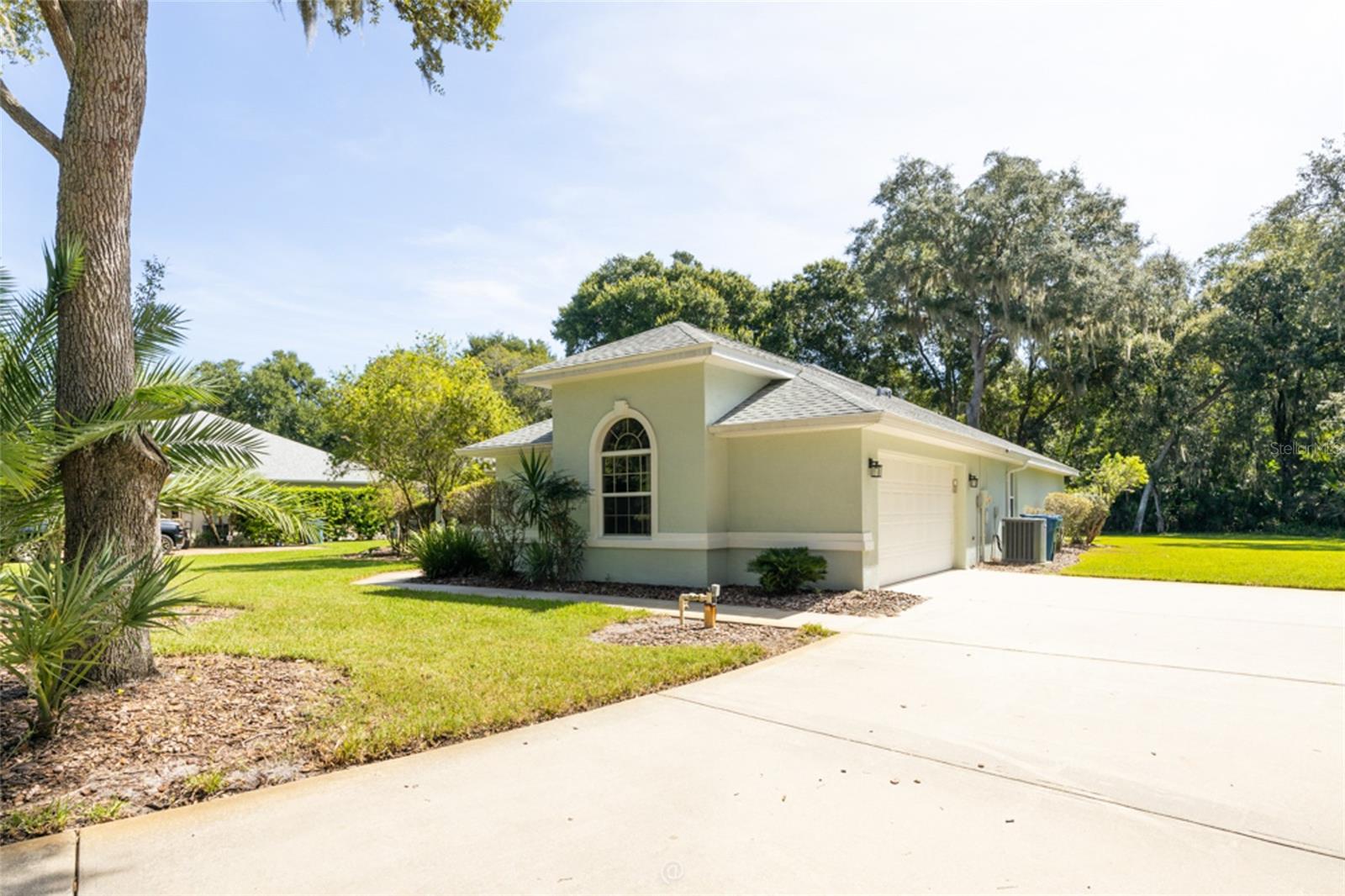 3755 Carrick Dr Property Photo 9