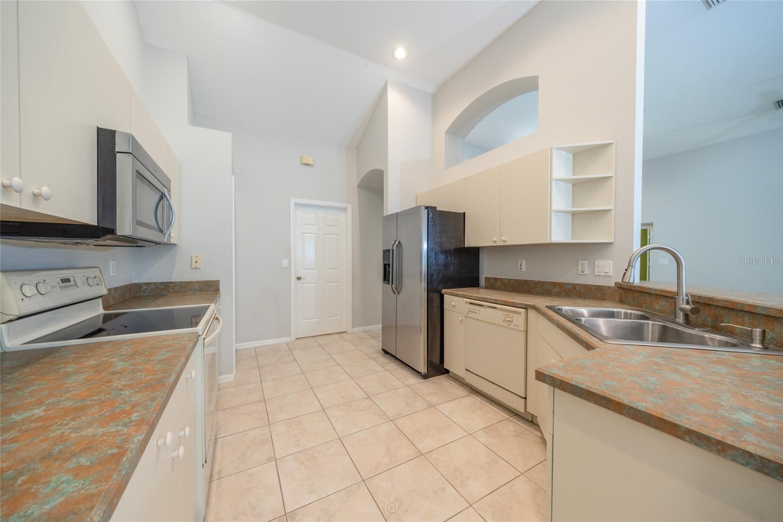 3755 Carrick Dr Property Photo 15