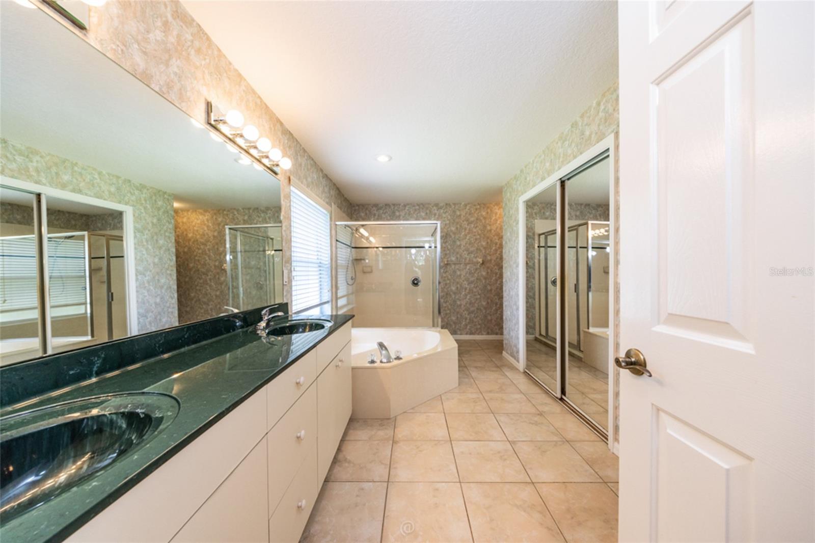 3755 Carrick Dr Property Photo 21