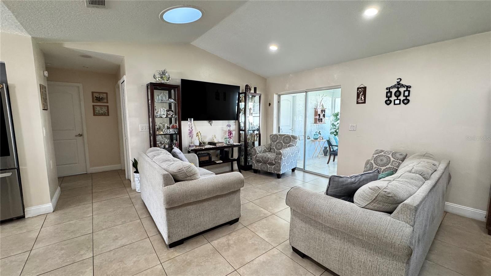 8 Whippoorwill Dr Property Photo 12