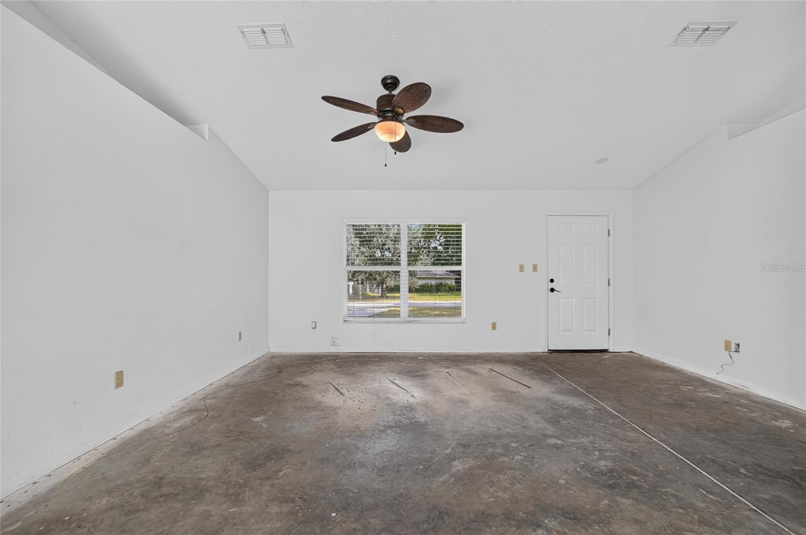 6740 Se 52nd Pl Property Photo 11