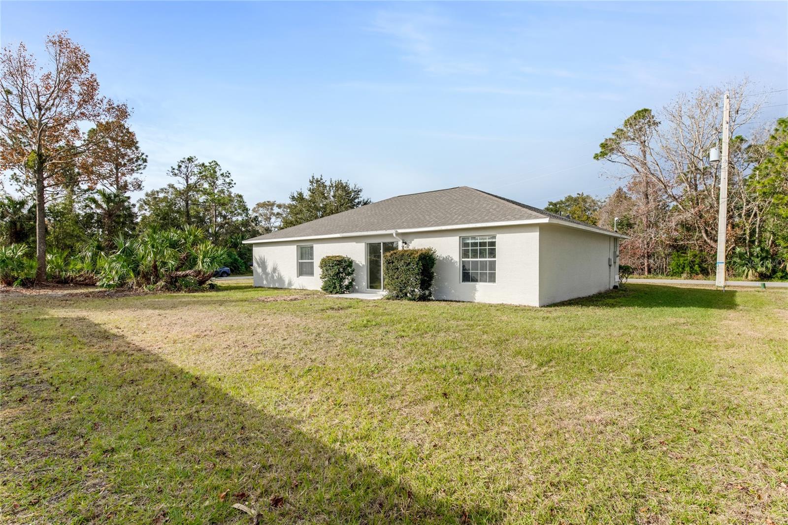 209 Parkview Dr Property Photo 3