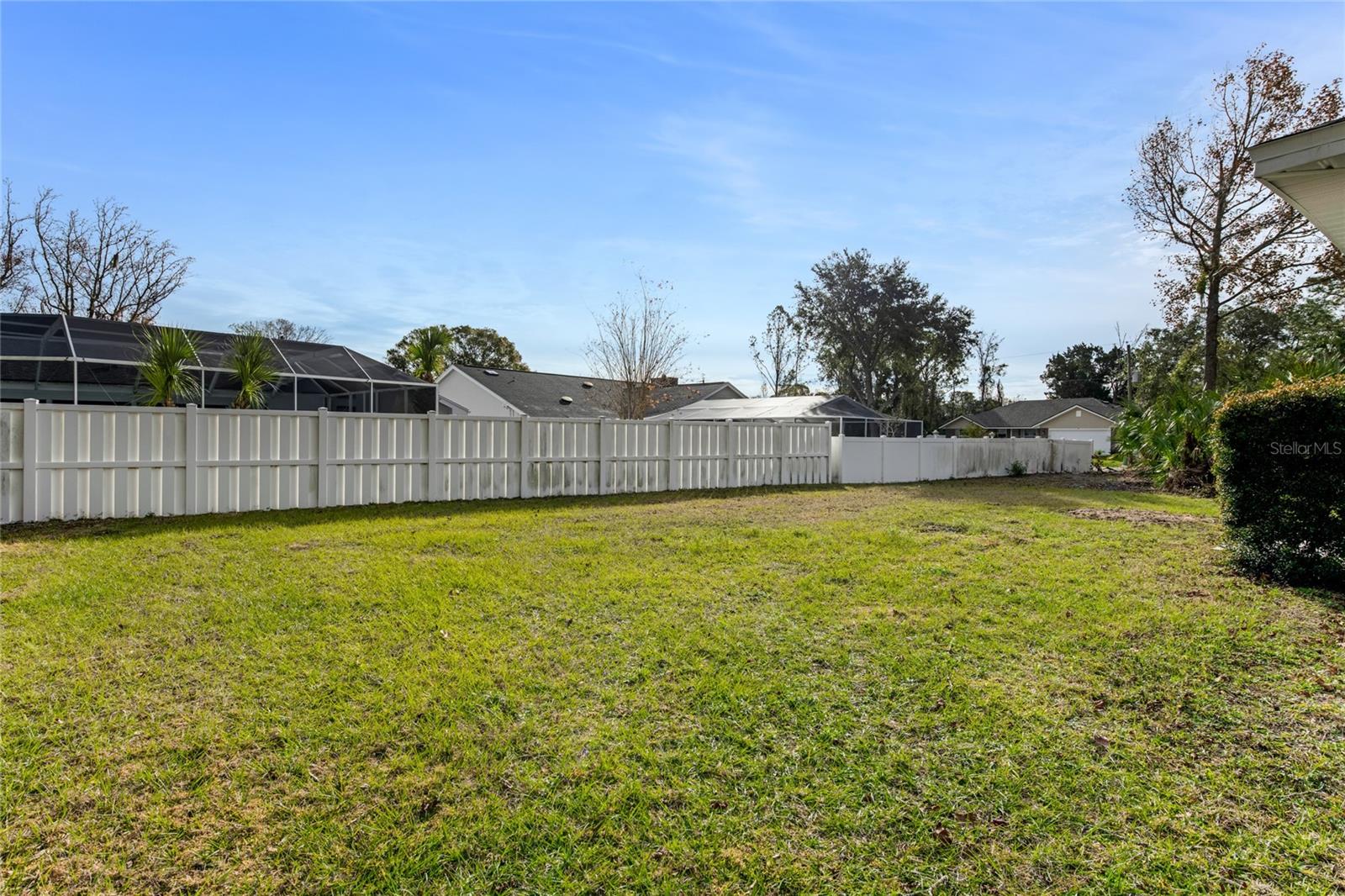 209 Parkview Dr Property Photo 5